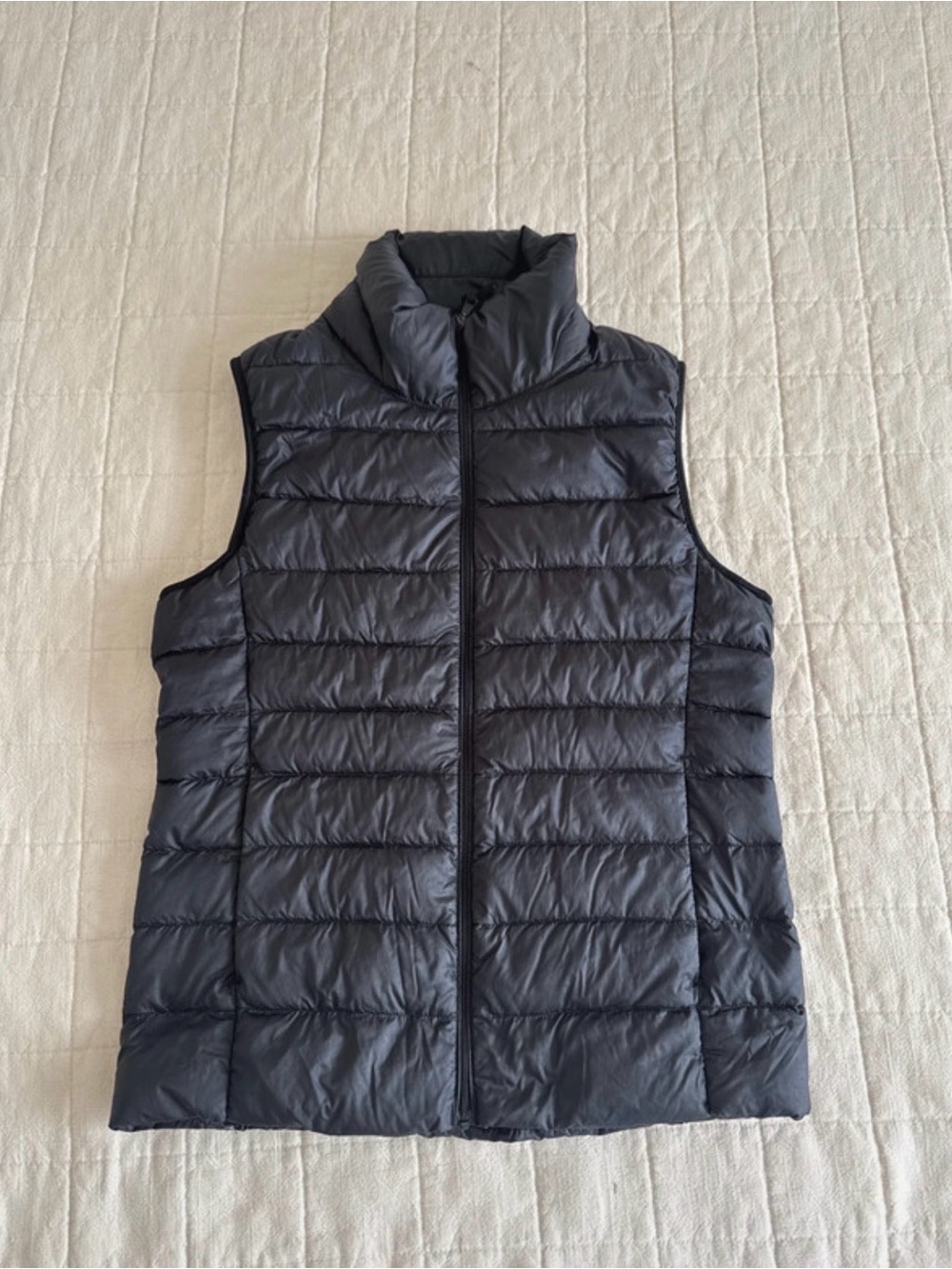 Uniqlo Puffer Vest - Black